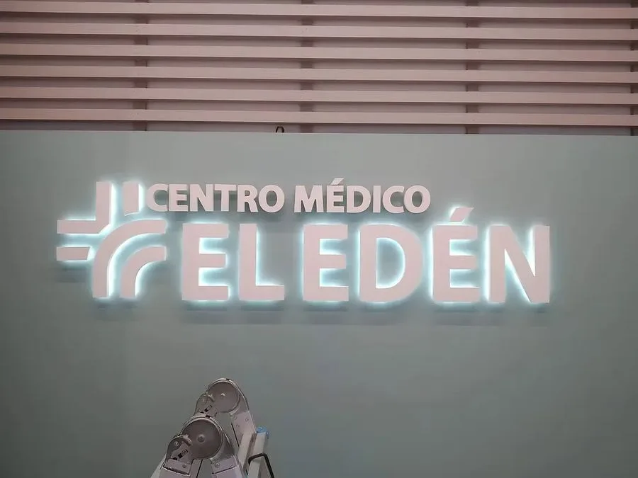 Centro Médico El Edén LED